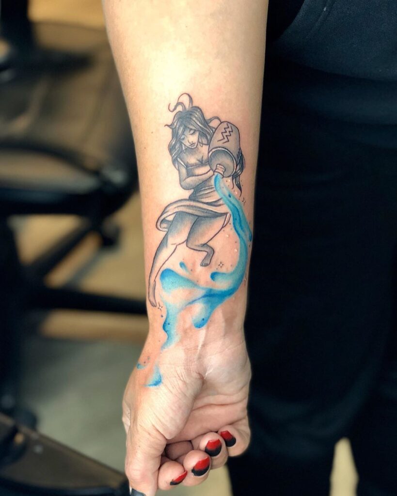 tatuagem aquario feminina