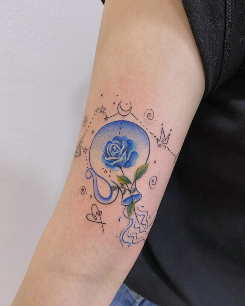 tatuagem de aquario colorida